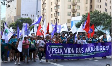 Dia da Mulher Neste domingo (8), milhares vão às ruas, em todo o país, pelos direitos e pela vida das mulheres