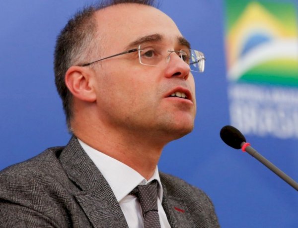 JUSTIÇA Instituto ligado a André Mendonça recebeu R$ 5,2 milhões de empresa de parceiro de Vorcaro