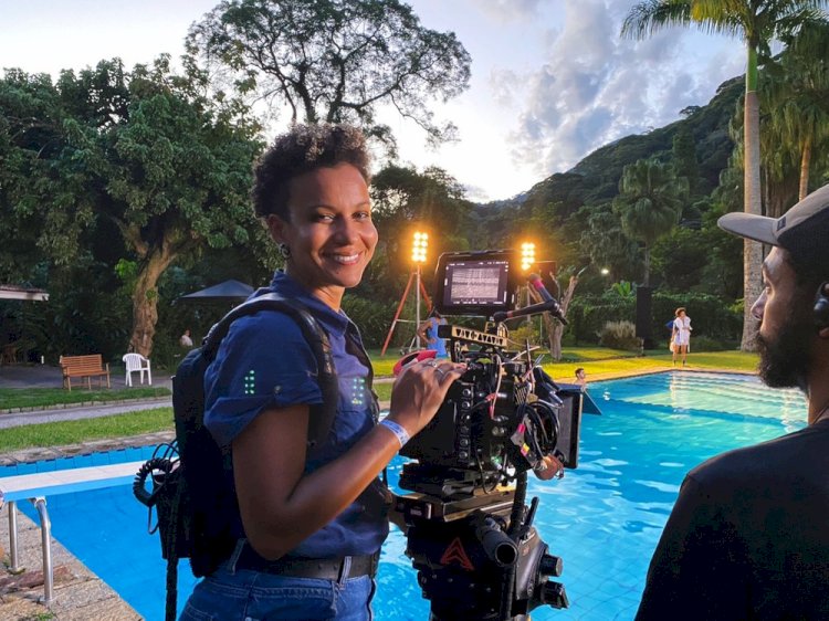 Conversa Bem Viver ‘Precisamos entender o que é ser brasileiro no cinema’, diz premiada diretora de fotografia